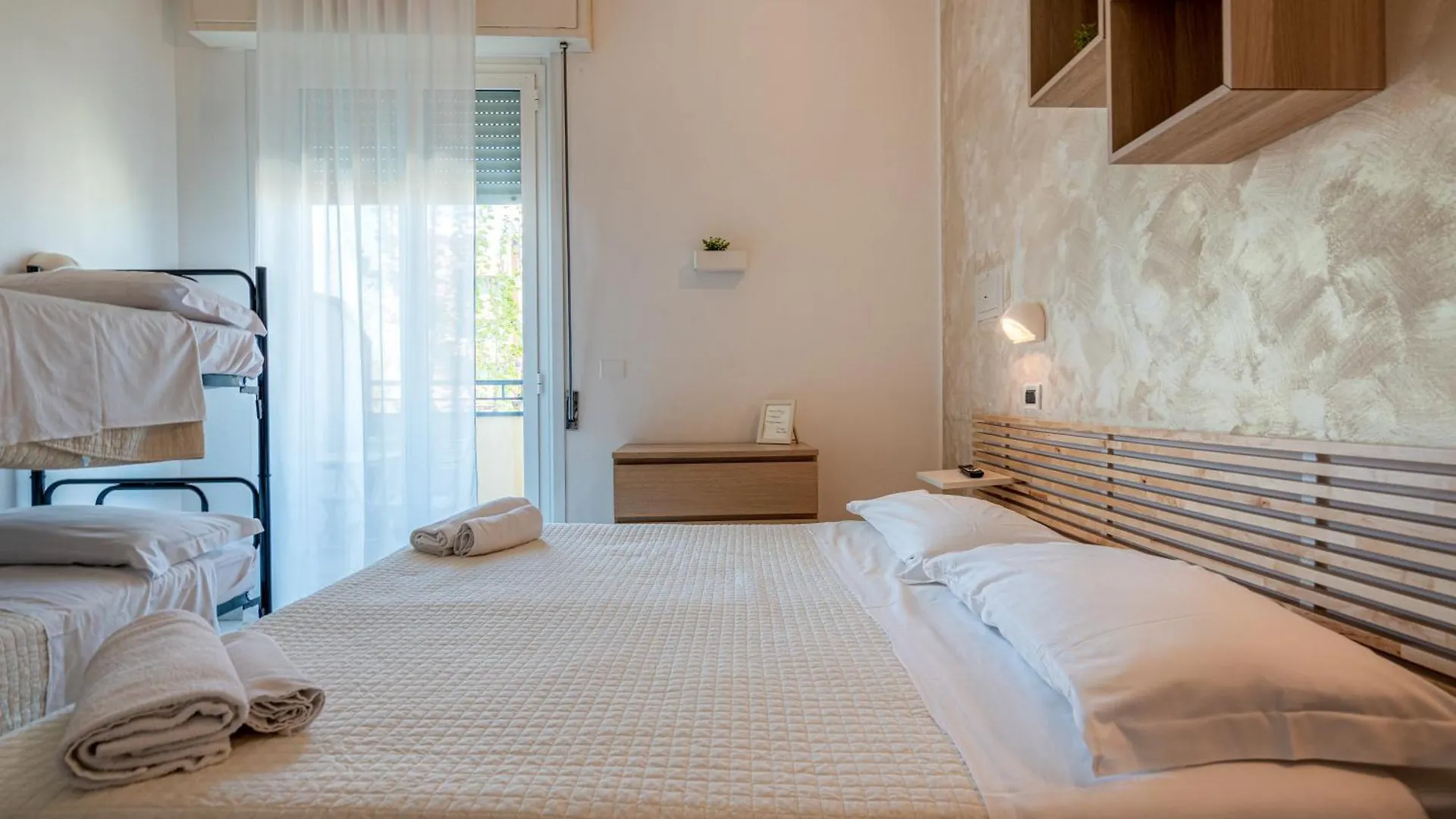 Hotel John Rimini