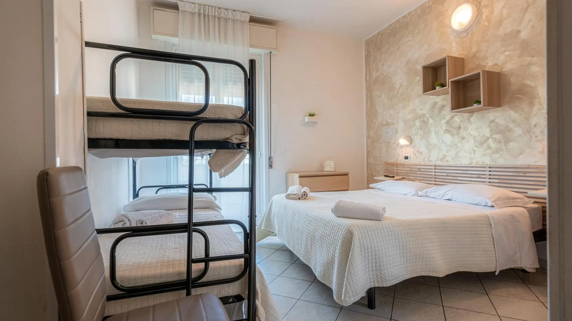 Hotel John Rimini